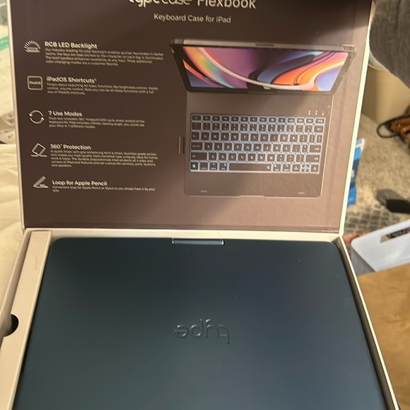 typecase iPad Flexbook Wireless Backlit Keyboard Case(10.9”, 2022), 360°NIB - Picture 3 of 17